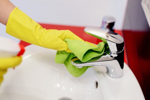 Move out cleaning service working around furniture and access in a Watford home