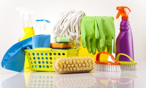 Local window cleaning service for flats and homes in Watford with access challenges
